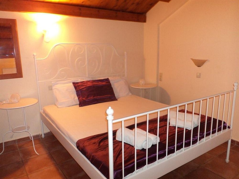 Dream Village Hersonissos  Exterior photo